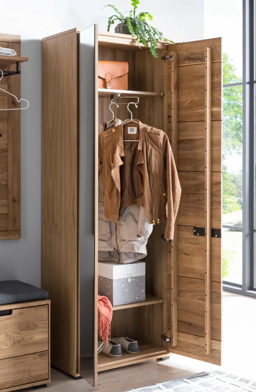 Garderobenschrank Lola