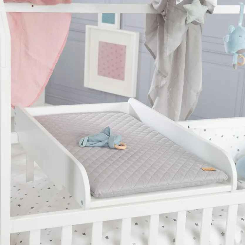 Hausbett Wickelplatte
