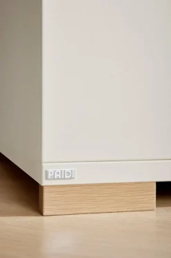 Kleiderschrank Enie 164 x 56 cm