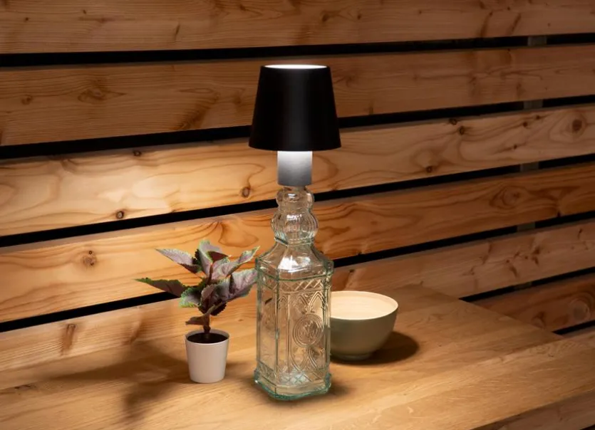 LED-Akku-Flaschenaufsatz Vanni