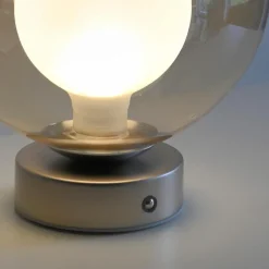 LED-Akkutischleuchte Popup