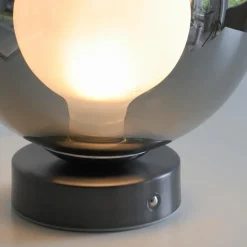 LED-Akkutischleuchte Popup