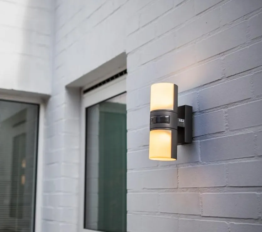 LED-Außenwandleuchte Cyra