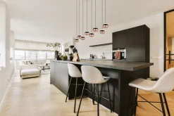 LED-Pendelleuchte Orbit