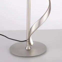 LED-Tischleuchte Q-Swing