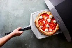 Pizzaschieber Perforiert 14