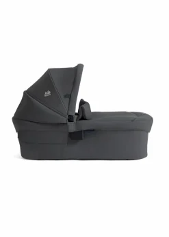 Sportwagen Finiti Ebony