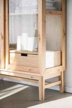 Vitrine Hazelton