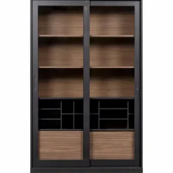Vitrine James